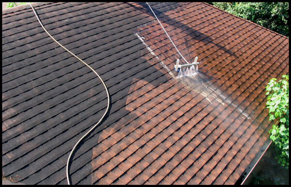 How to safely and effectively clean a tile roof with bleach