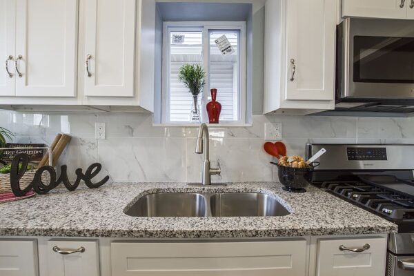 How to clean and maintain your stainless steel countertop