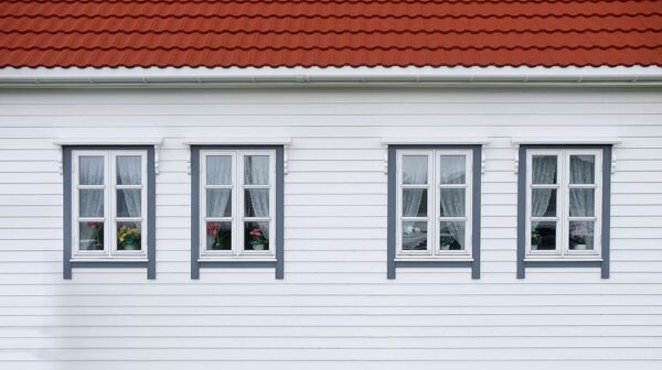How to clean single hung windows