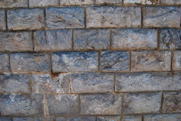 How to clean the exterior stone surface