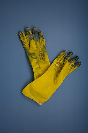 How to clean your beekeeping gloves