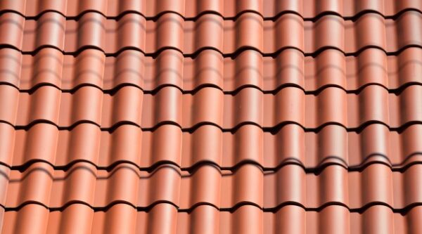 How to clean your tile roof in florida