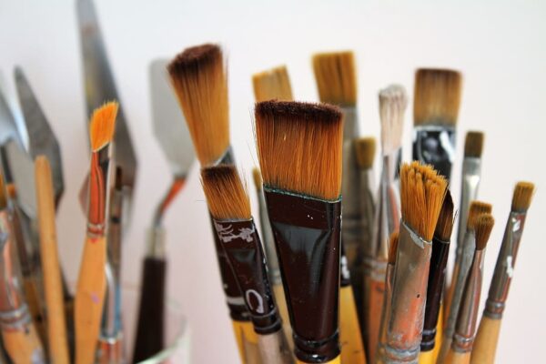 How to clean your watercolor brushes